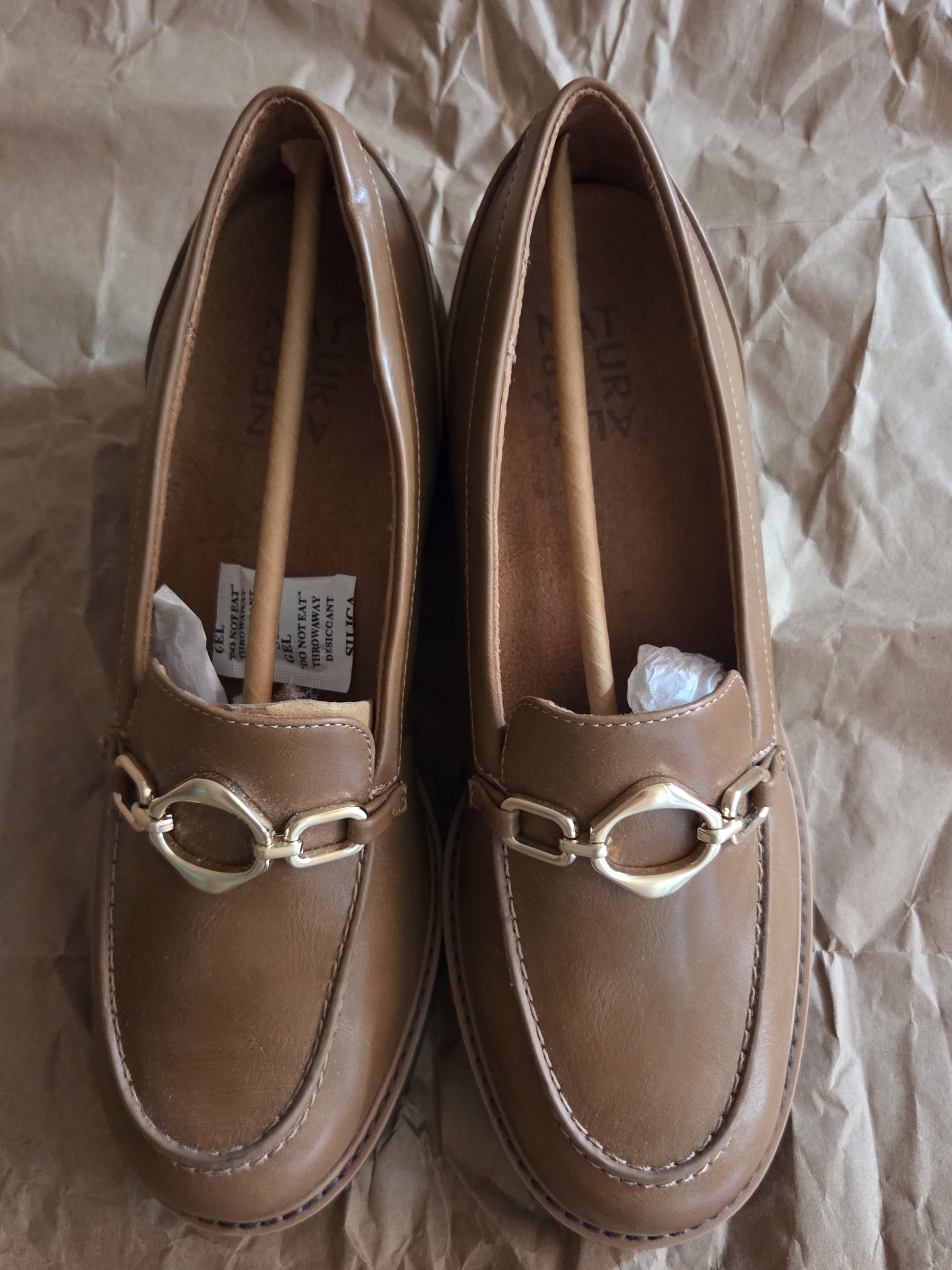 Naturalizer Cabaret-O Lug Sole Loafer Sz 7w*Dark Bamboo — image 6 of 8